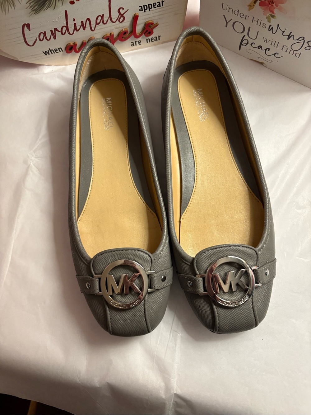 Michael Kors Gray Leather MK Logo Ballet Flats